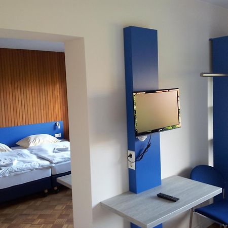 Smart Hostel By Landgasthof Velber 24H7D Seelze Luaran gambar