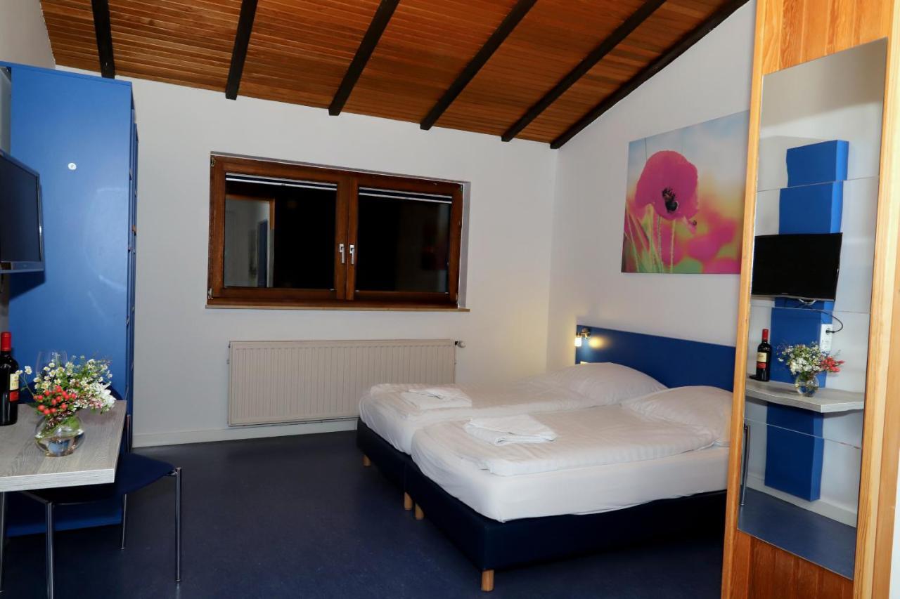 Smart Hostel By Landgasthof Velber 24H7D Seelze Luaran gambar