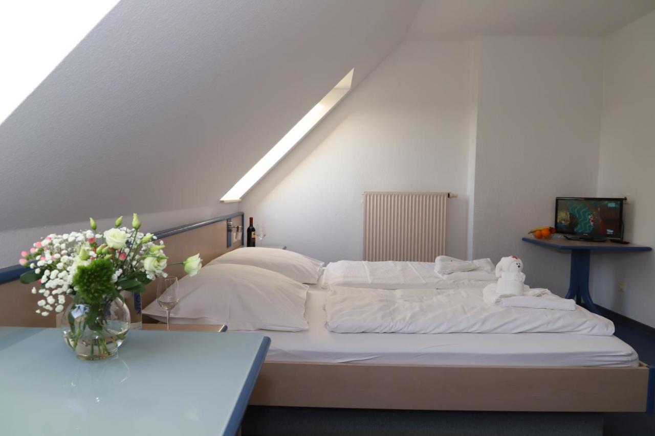 Smart Hostel By Landgasthof Velber 24H7D Seelze Luaran gambar